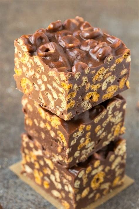 Healthy No Bake Chocolate Peanut Butter Cereal Bars (Vegan, Gluten Free)