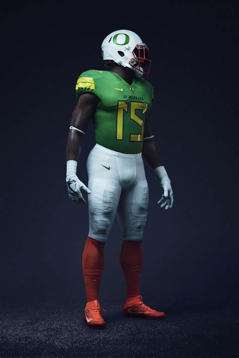 Easily my favorite custom jersey in my college save : r/RetroBowl