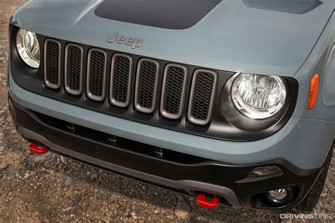 Trailhawk 101: How Legit are Jeep’s Off-Road Oriented SUVs & Crossovers? | DrivingLine