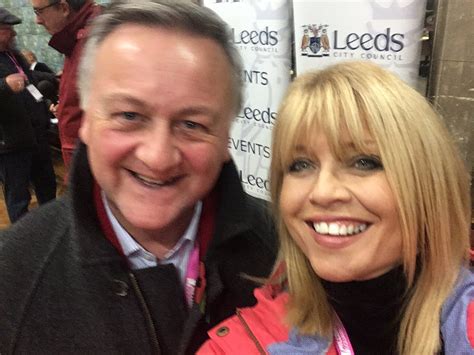 Christine Talbot on Twitter: "#LeedsChristmas lights switch on with @JonMitchellITV and ...