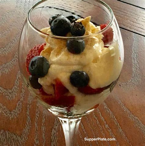 Greek Yogurt Parfait - Supper Plate-Delicious Dinners on a Budget!