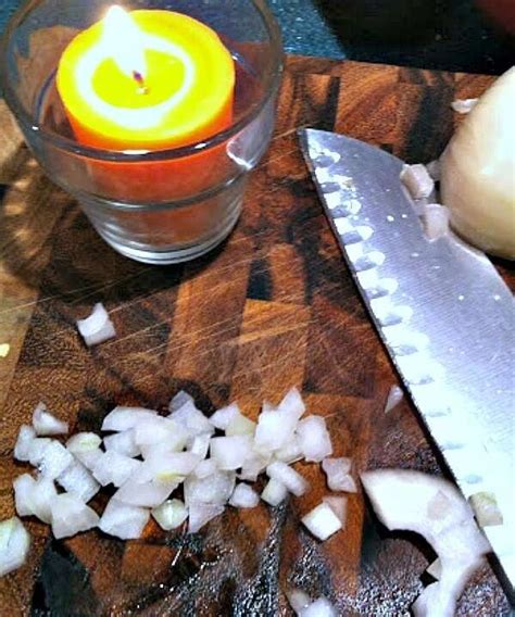 How to Cut Onions Without Crying | Miss Information