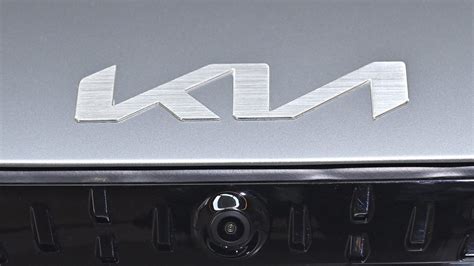 KM Cars? Kia's New Logo Continues To Confuse