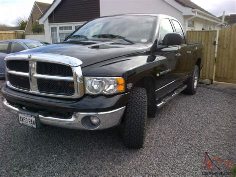 Dodge ram 1500 4x4 5.7 v8 hemi pickup