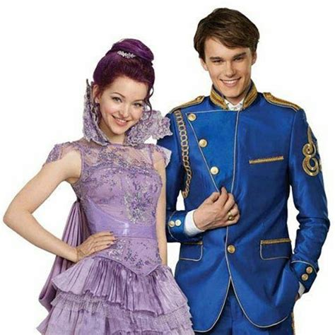 Mal and Ben | Disney descendants costume, Disney descendants characters, Disney channel descendants