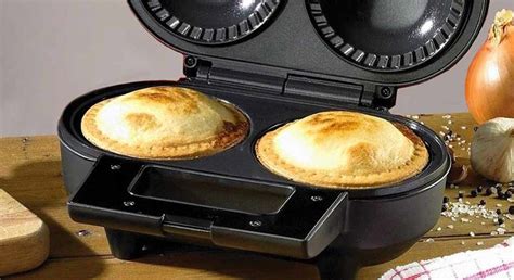 3 Perfect Pie Recipes for your Pie Maker | Robert Dyas