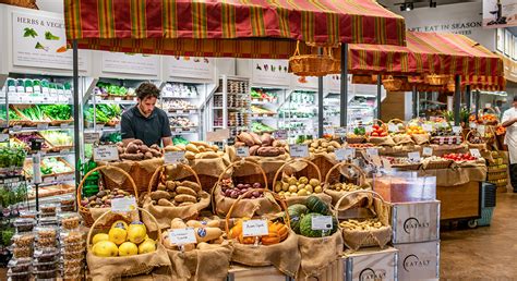 Explore Italian Pasta with Icons of Eataly | Paradise Dining Guides