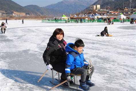 Naeseorak Riverside Festival in #Inje, Gangwon Province, Korea Riverside, Festivals, Korea ...