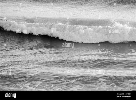 Ocean Waves in Black and White Stock Photo - Alamy