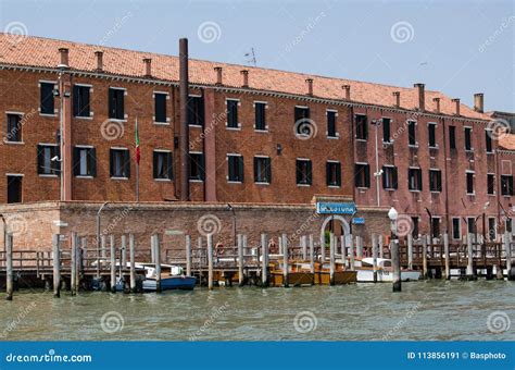 Police Headquarters, Venice Editorial Photo - Image of exterior, crime: 113856191