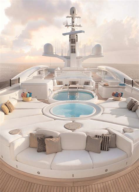 World's 15 Most Expensive Luxury Yachts 2019 (with Interior Photos)