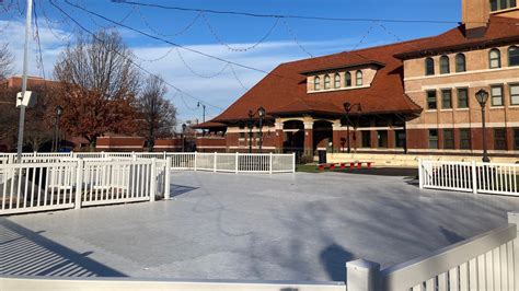 A student-run ice rink in downtown Springfield is now open