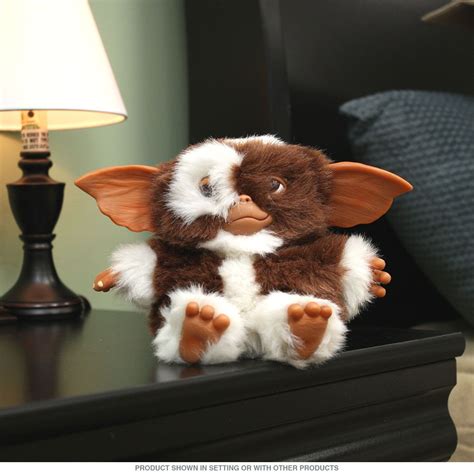 Gizmo Gremlins Movie Stuffed Plush Doll | Gremlins movie, Plush dolls, Retro toys