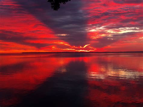 Sunrise over Lake Winnebago. Ahhh. (Photo: Amanda Baldwin) | Beach sunset, Sunrise, Photo