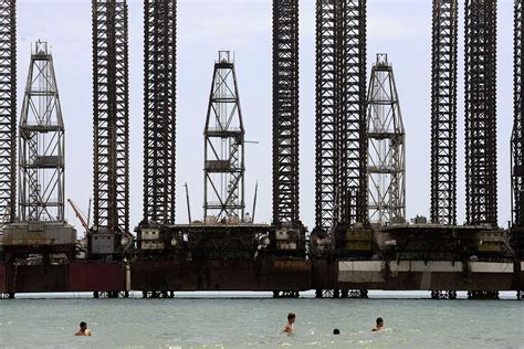 Caspian Sea Breakthrough Treaty Set to Boost Oil, Pipeline Plans ...