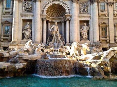 Trevi Fountain in Rome - The Aussie Nomad