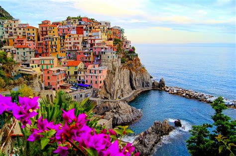 Manarola with a Spectacular View 5k Retina Ultra HD Wallpaper | Sfondo ...