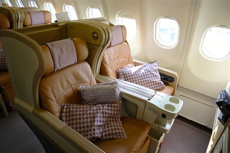 Review: Singapore Airlines A330 Business Class – Mainly Miles