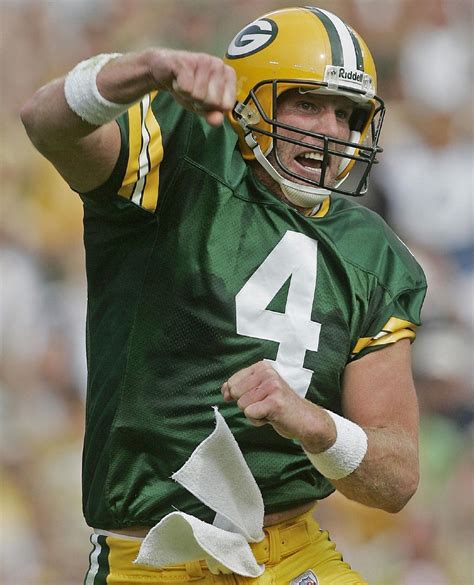 Happy 50th birthday, Brett Favre! | WLUK