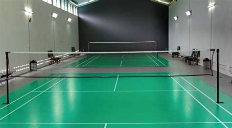 Booking Lapangan Badminton - Homecare24