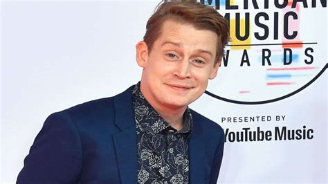 Macaulay Culkin Net Worth ([current_date format='F, Y']): Earnings, Age, Height, Biography ...