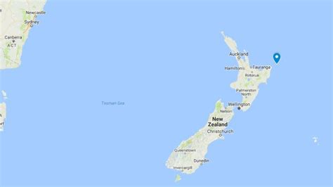 Tsunami warning issued after New Zealand earthquake | ITV News