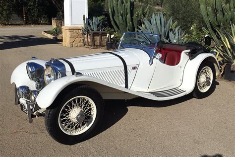 1937 Jaguar SS100 2.5 Litre Roadster | http://www.charlescrail.com/