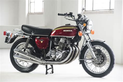 Honda CB 750 Four – An immediate success with 750cc and neverending power