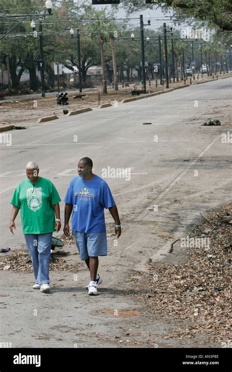 Hurricane katrina survivors hi-res stock photography and images - Alamy