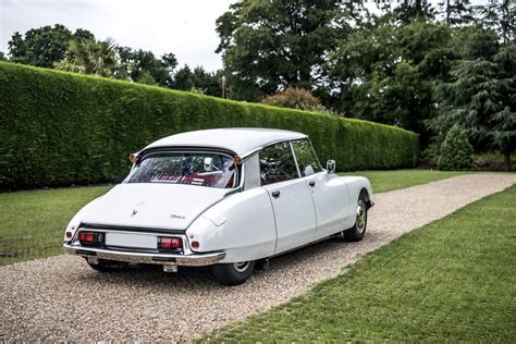 Jay Leno Reviews a Citroen DS, Says It’s the Most Comfortable Car - autoevolution