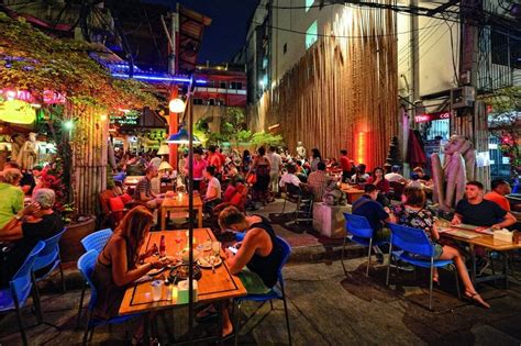 The Absolute Best Night Markets in Bangkok · Eternal Expat