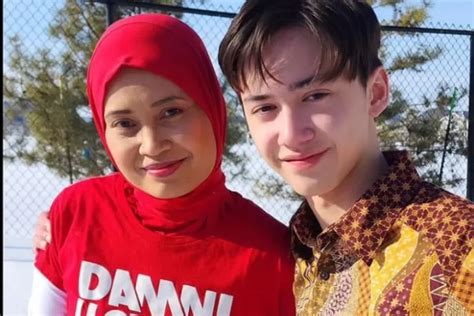 Mengenal Daniel Soekarno, Si Anak Baik Yang Viral Di Tiktok Dengan Jargon "Alah Mboh" - Busurnusa