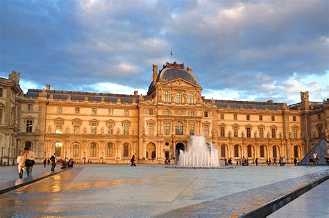 LOUVRE MUSEUM TOUR - Reims.Tours