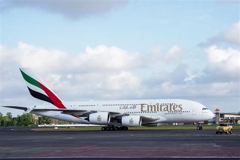 Emirates Airbus A380 makes grand entrance into Indonesia's aviation ...