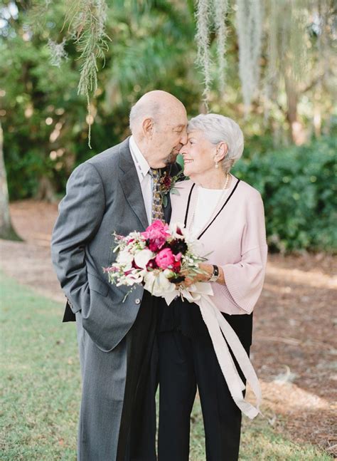 Relationship Goals! 18 Beautiful Elderly Couple Portraits That Prove ...