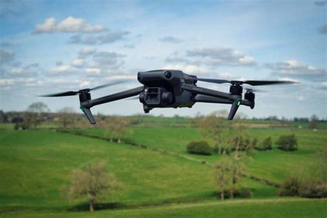 DJI Mavic 3 Review - Radio Control News