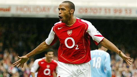 5 epic moments associated with Thierry Henry's Arsenal jersey