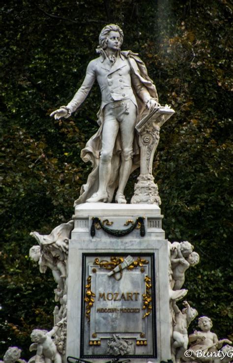 Mozart statue in Vienna | Historical statues, Statue, Buddha statue