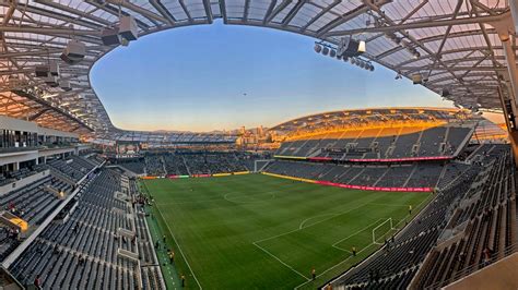 LAFC and Philadelphia Union fans face travel chaos with no parking at stadium for MLS Cup Final ...