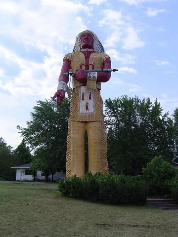 Hiawatha, World's Largest Indian Statue - 4 Things to Know Before Visiting | Travalour