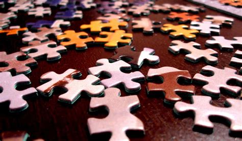 How Jigsaw Puzzle Games Can Improve Brain Function - Florida Independent