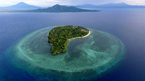 Ini Rekomendasi Wisata di Sulawesi Utara - Mounture.com