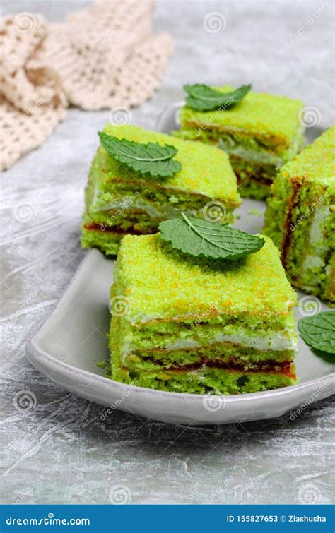 Traditional Green Sponge Cake Stock Image - Image of cream, pastry ...