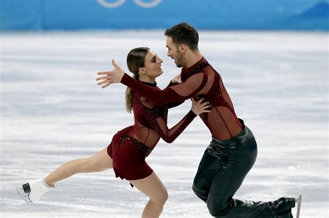 U.S. skaters in the hunt for Olympic rhythm ice dance medals - Los ...