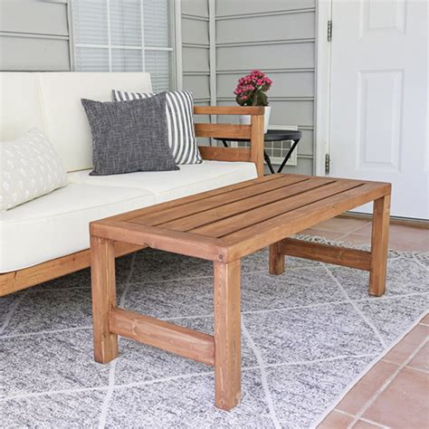 DIY Outdoor Coffee Table - Angela Marie Made