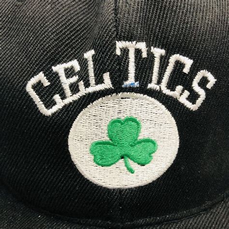 Boston Celtics Clover Logo