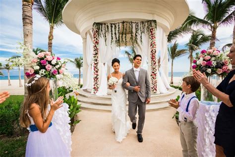 Hyatt Ziva Los Cabos Destination Wedding Packages | Cabo weddings, Oceanfront wedding ...