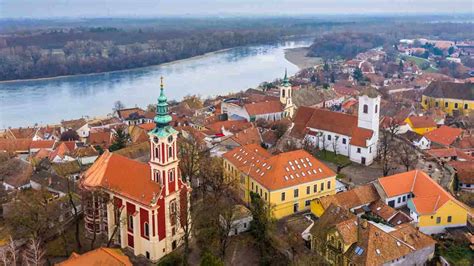 Szentendre-Hungary-Christmas-Best-Chiristmas-Markets-near-Budapest ...