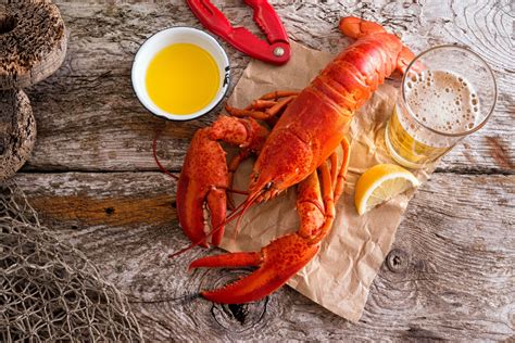 1.5 lb. Fresh Live Maine Lobster | Maine lobster, Live maine lobster ...