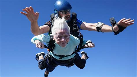 104-year-old dies days after possibly record-breaking skydive | wzzm13.com